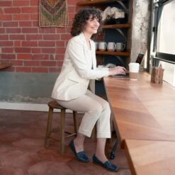 Dansko Larisa Navy Milled -Dansko Stepzone Sales Store S23 PDP Larisa Navy 2400x2400 1