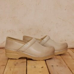 Dansko Professional Sand Milled Burnished -Dansko Stepzone Sales Store S24 Professional Sand 0212 2400x2400 b020acc2 a3f6 49e1 bab8 b8c6deee560c